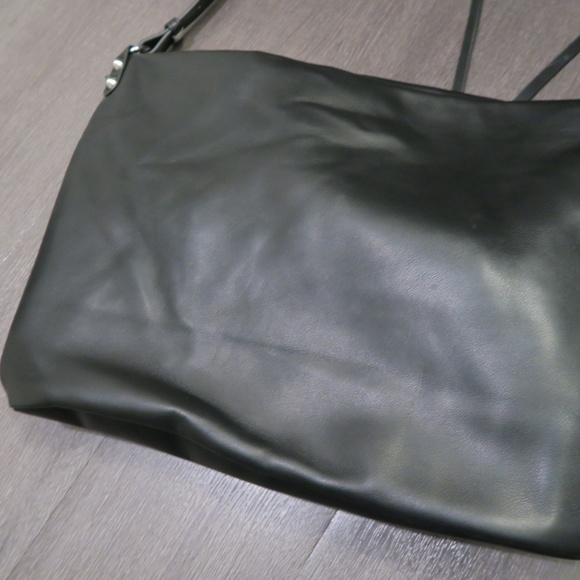 Black Leather Tote - Picture 7 of 7